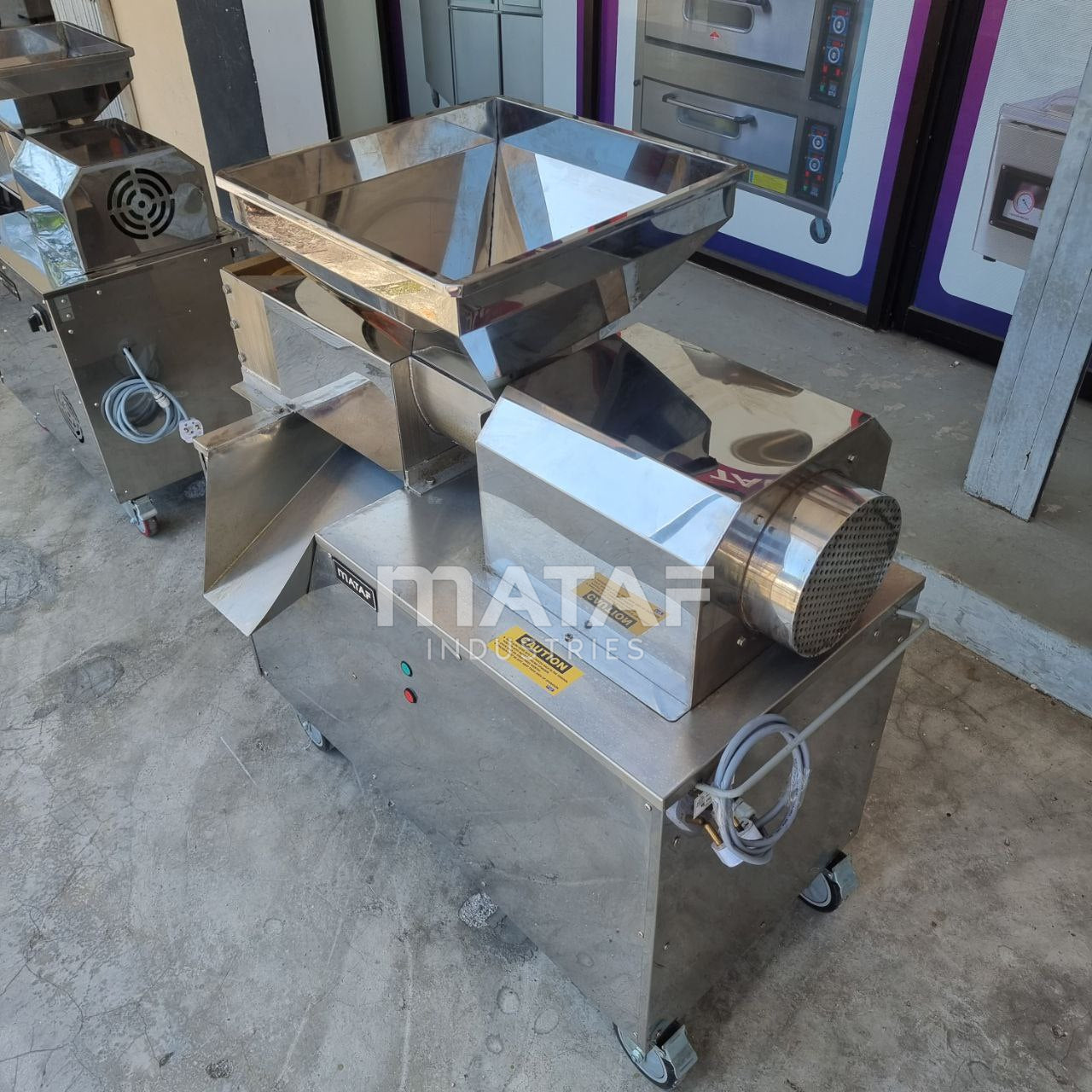 MATAF MTF-SE33 COCONUT MILK EXTRACTOR (BRASS HEAD)