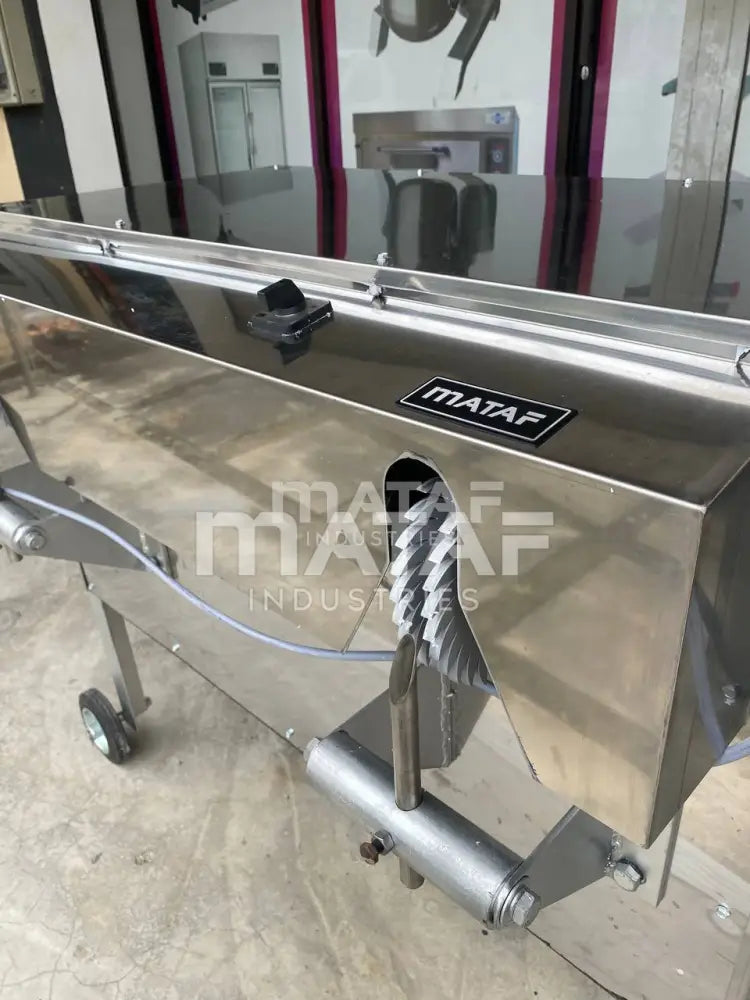 MATAF MTF-HR02 COCONUT DE-SHELLING MACHINE