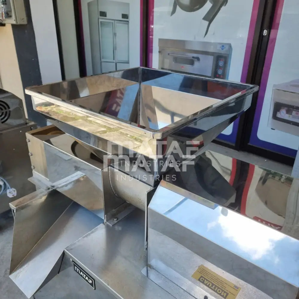 MATAF MTF-SE33 COCONUT MILK EXTRACTOR (BRASS HEAD)